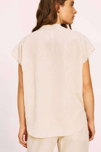 Load image into Gallery viewer, Trona Linen Blend Shirt Ivory-Shirts-Humanoid-AKAT studio
